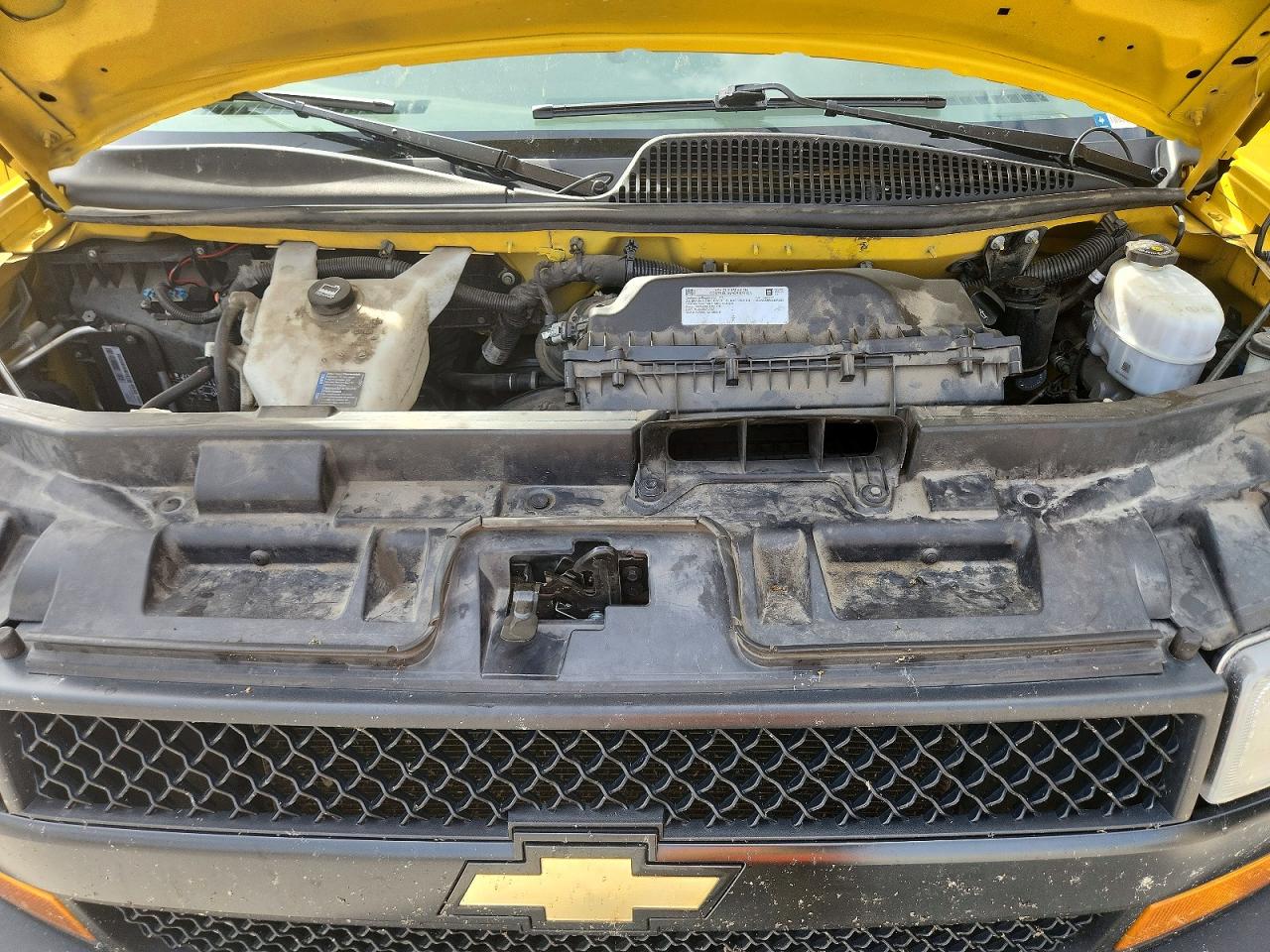 2021 CHEVROLET Express VIN 1GCWGAFP2M1174524 photo 12