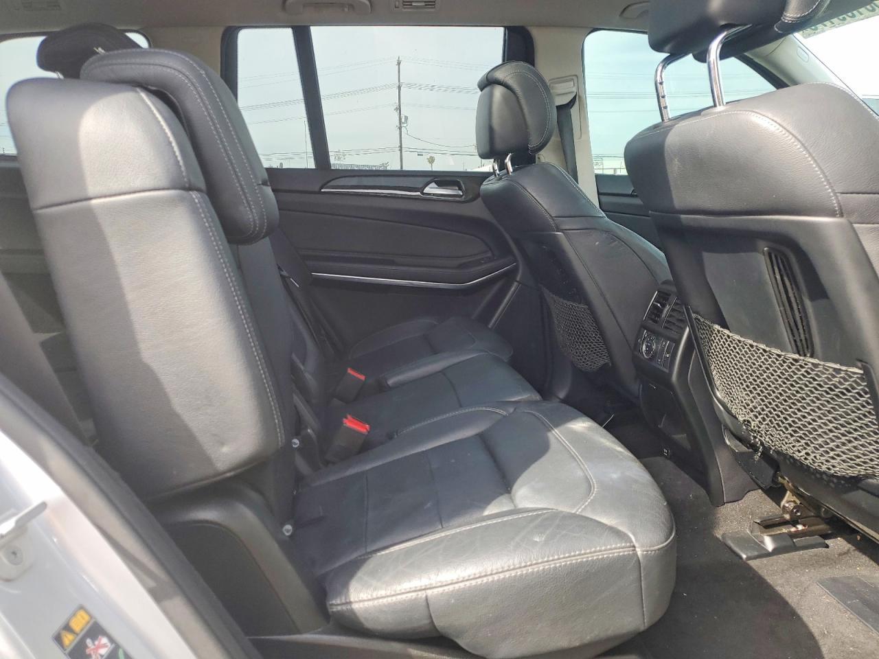 2017 Mercedes-Benz Gls-class VIN 4JGDF7DE9HA746365 photo 11