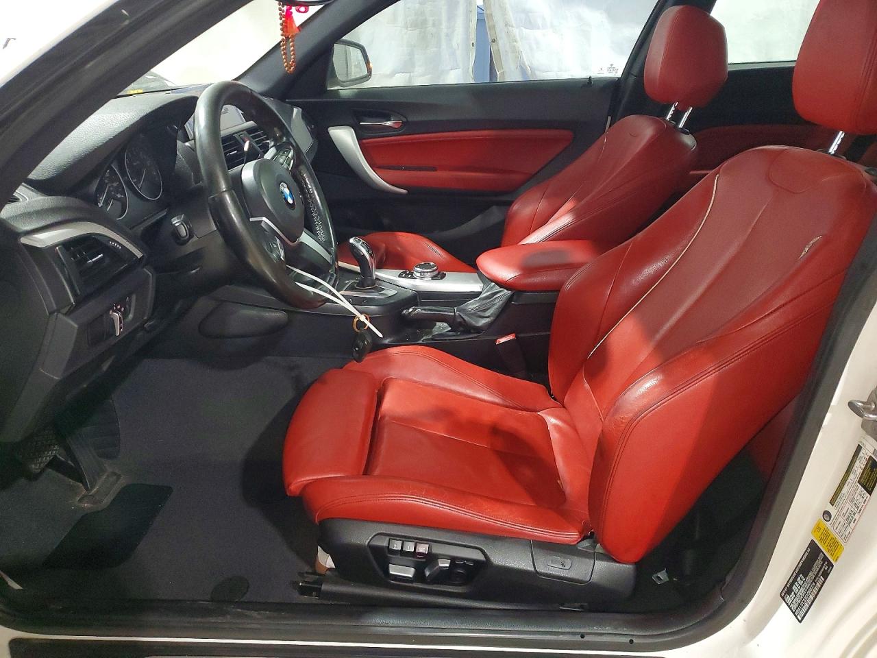 2016 BMW M2 VIN WBA1J7C53GV360374 photo 7