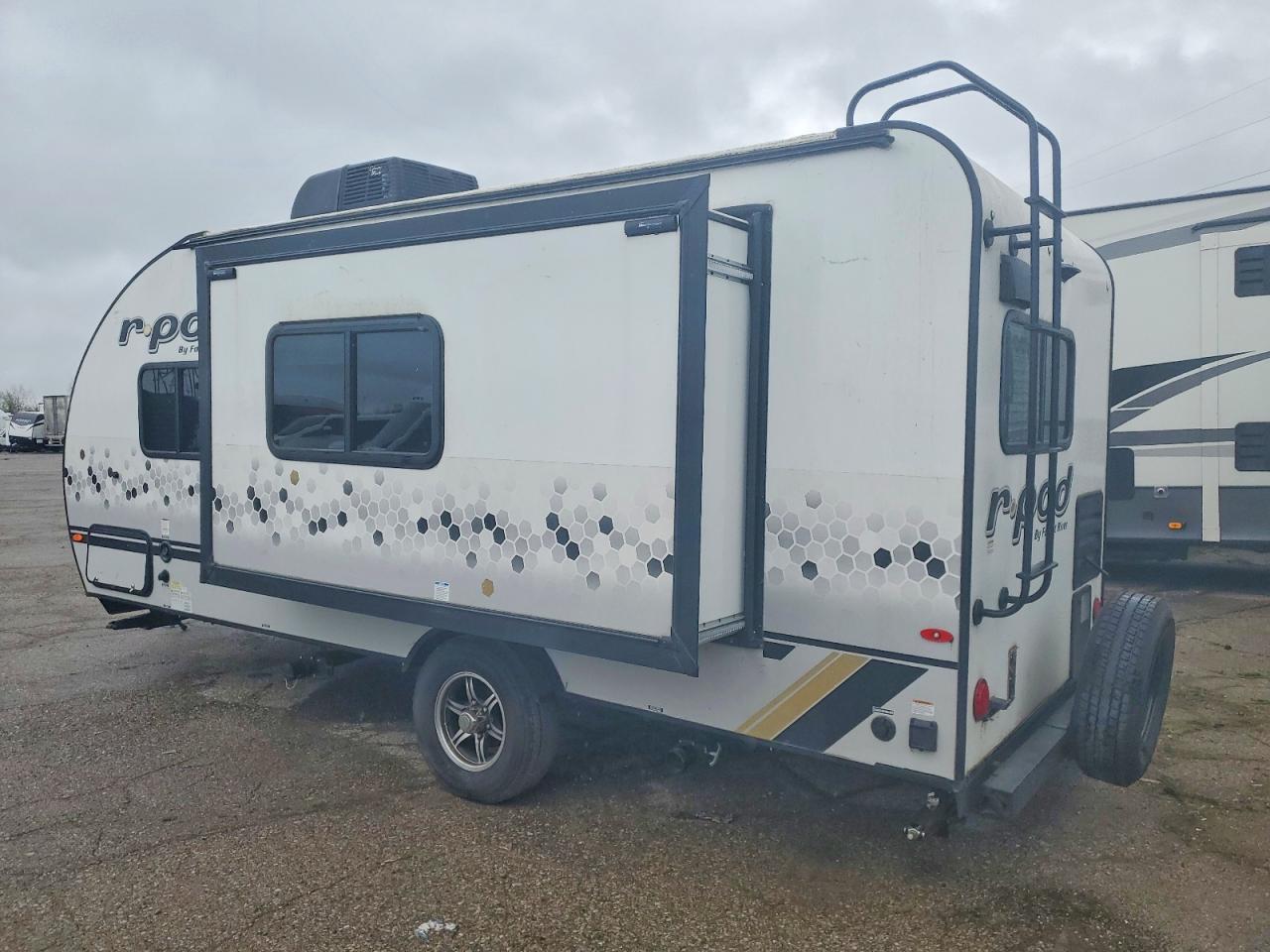 2021 FOREST All models VIN 4X4TRPV17NB028803 photo 3