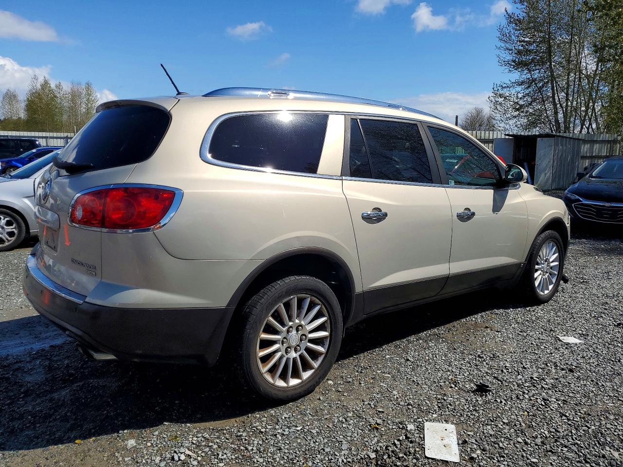 2008 Buick Enclave VIN 5GAEV23738J214631 photo 3