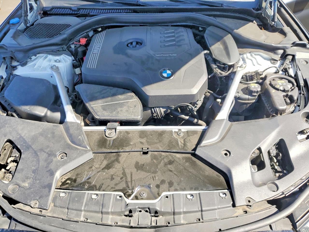 2021 BMW 5 series VIN WBA53BH04MWX26067 photo 11
