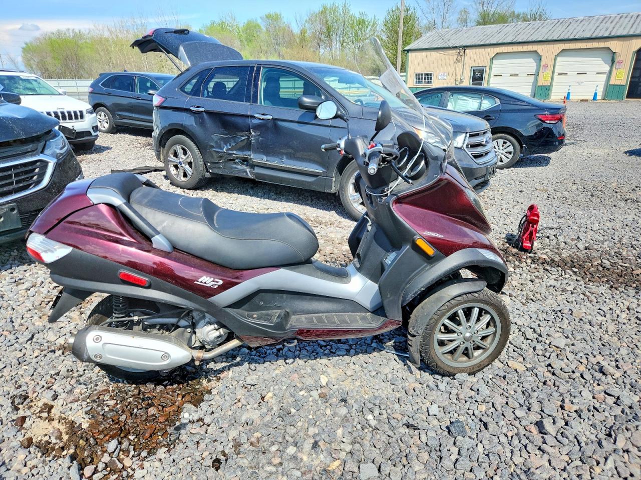 2007 Piaggio Mp3 VIN ZAPM479M375001613 photo 1