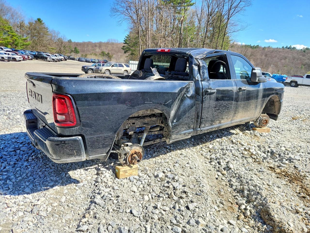 2025 RAM 2500 VIN 3C6UR5DJXSG529968 photo 3