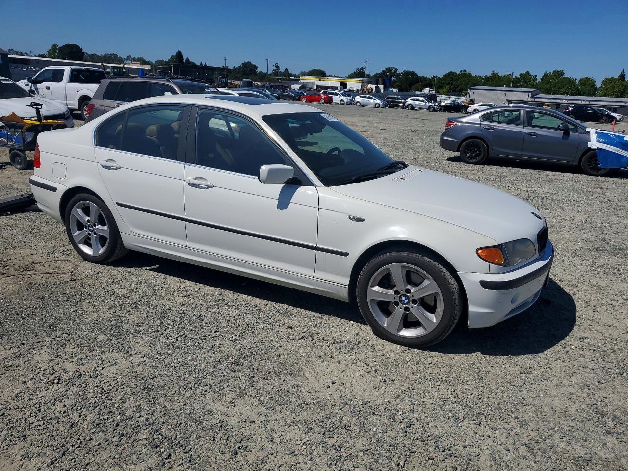 2004 BMW 3 series VIN WBAEW53464PN36686 photo 4