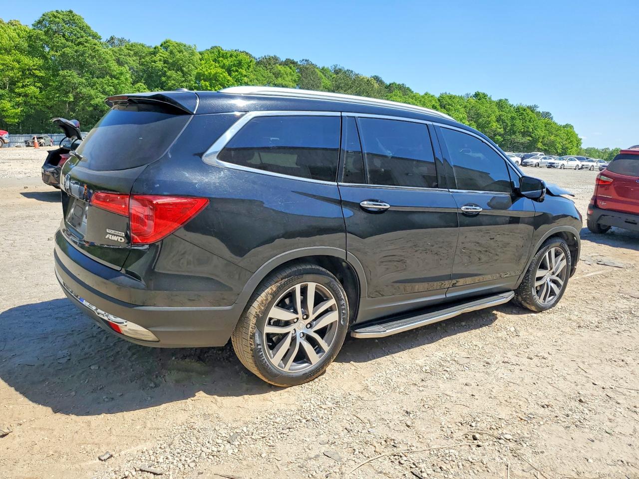 2018 Honda Pilot VIN 5FNYF6H90JB056658 photo 3