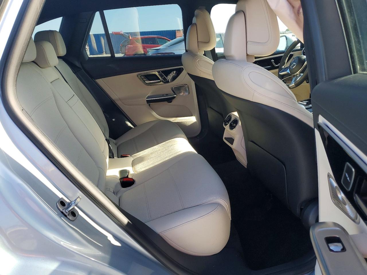 2023 Mercedes-Benz Glc class VIN W1NKM4HB0PF052318 photo 10
