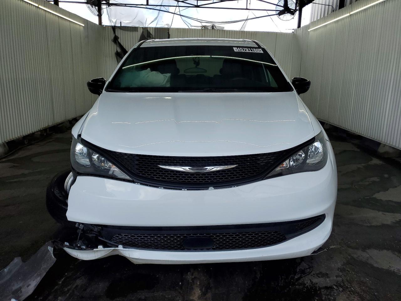 2025 Chrysler Minivan VIN 2C4RC1CG7SR534974 photo 5