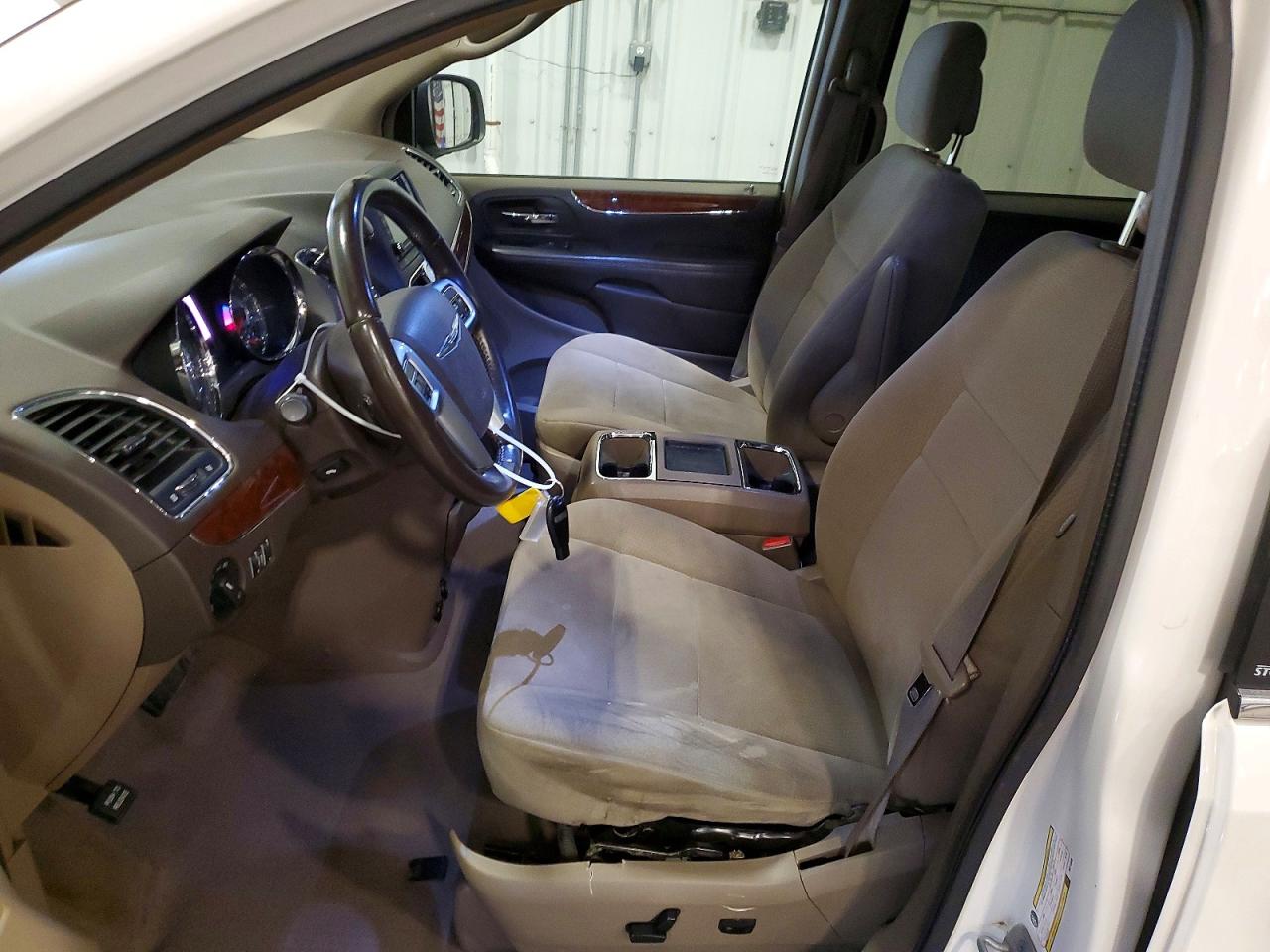 2011 CHRYSLER Minivan VIN 2A4RR5DG4BR713486 photo 7