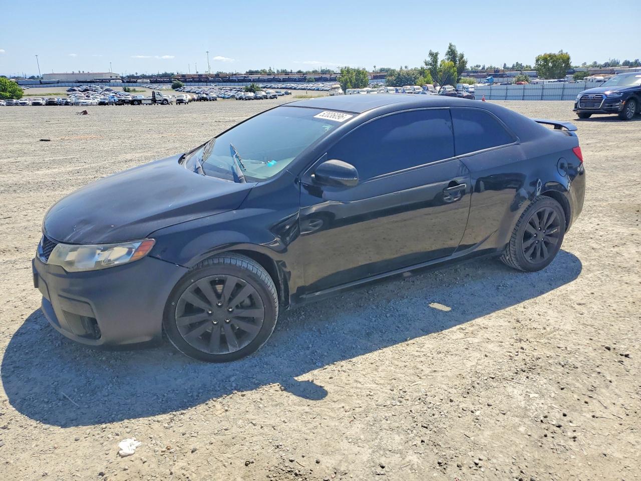 2011 Kia Forte VIN KNAFW6A33B5432203 photo 1