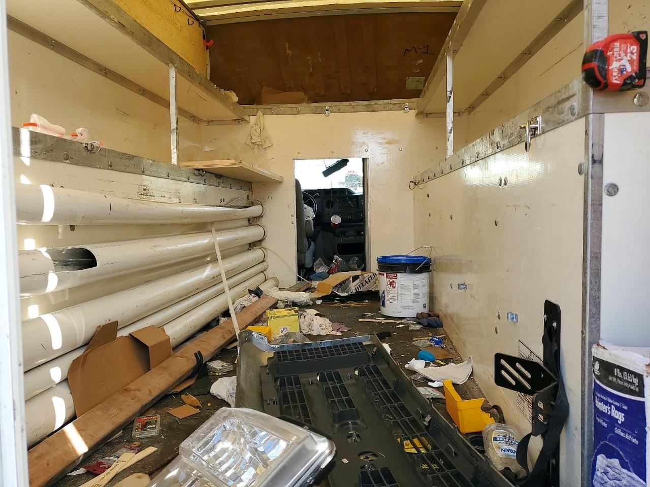2019 FORD Econoline VIN 1FDWE3F63KDC27425 photo 10