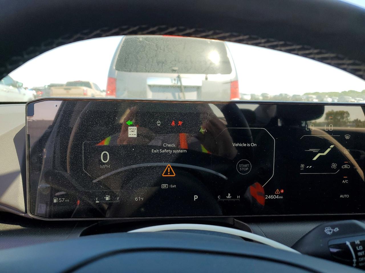 2025 Kia All other VIN 3KPFU4DE9SE007907 photo 9
