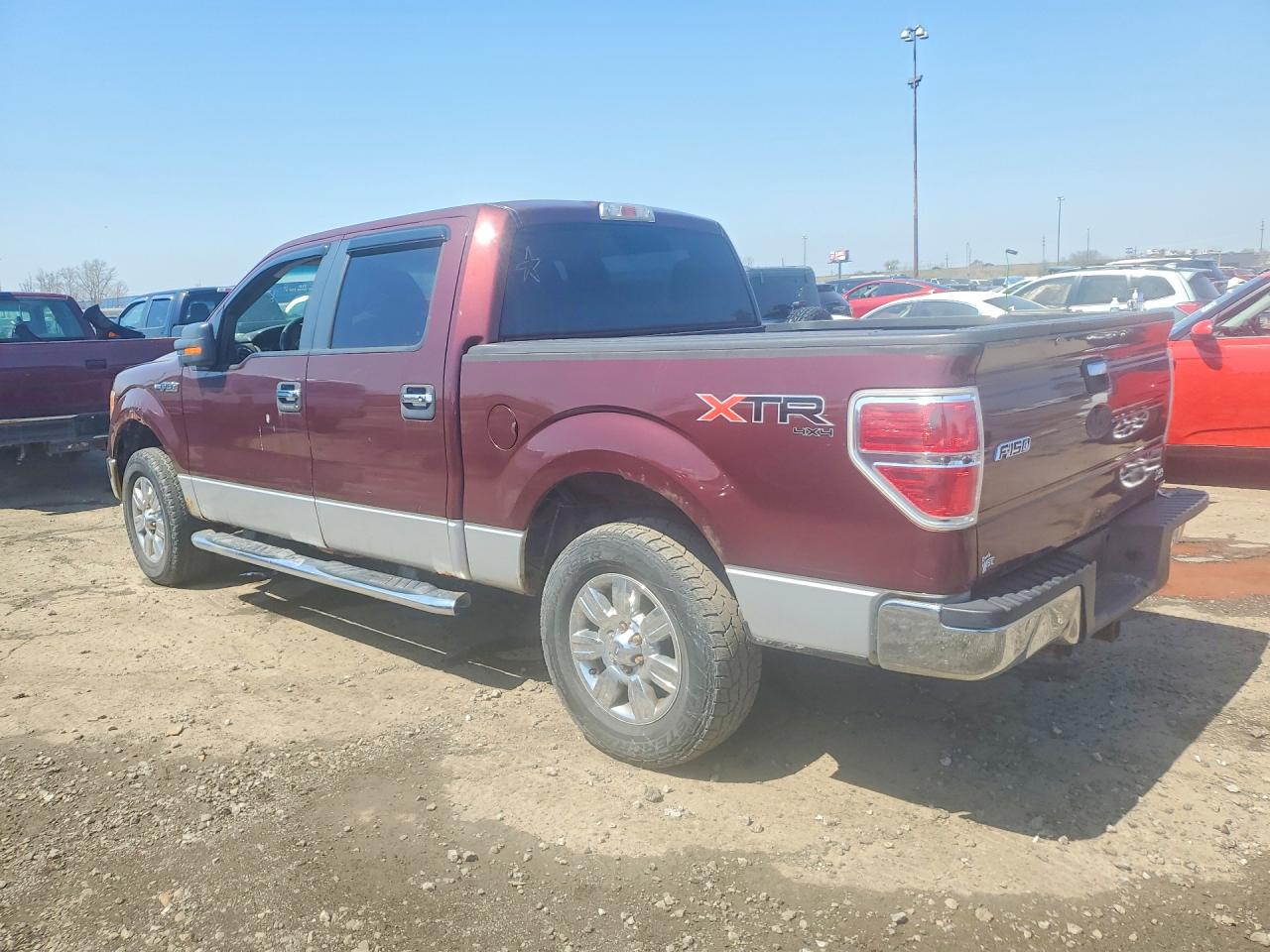 2010 Ford F150 VIN 1FTFW1EV1AFC39414 photo 2