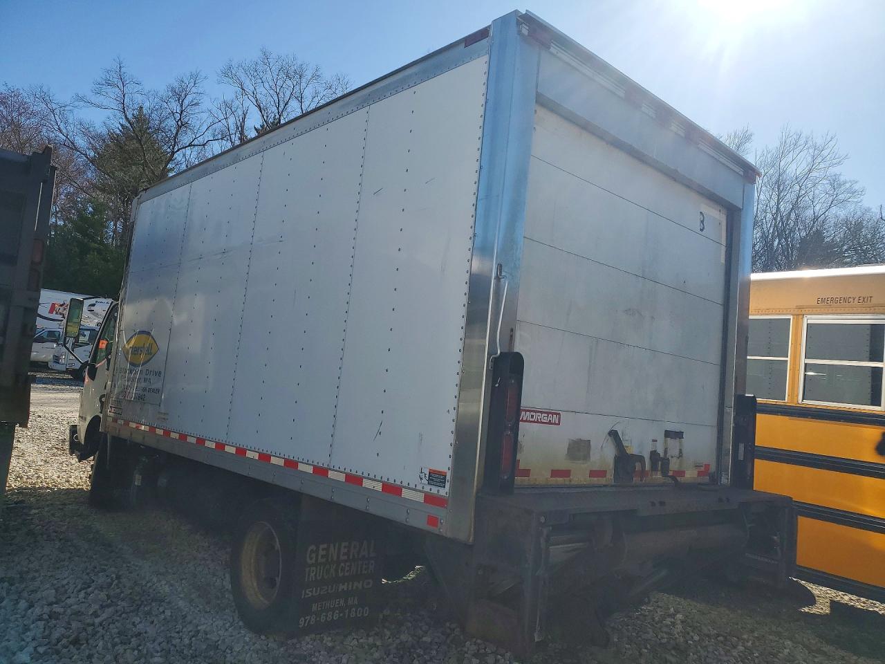 2018 HINO All other VIN JHHRDM2H9JK005125 photo 2