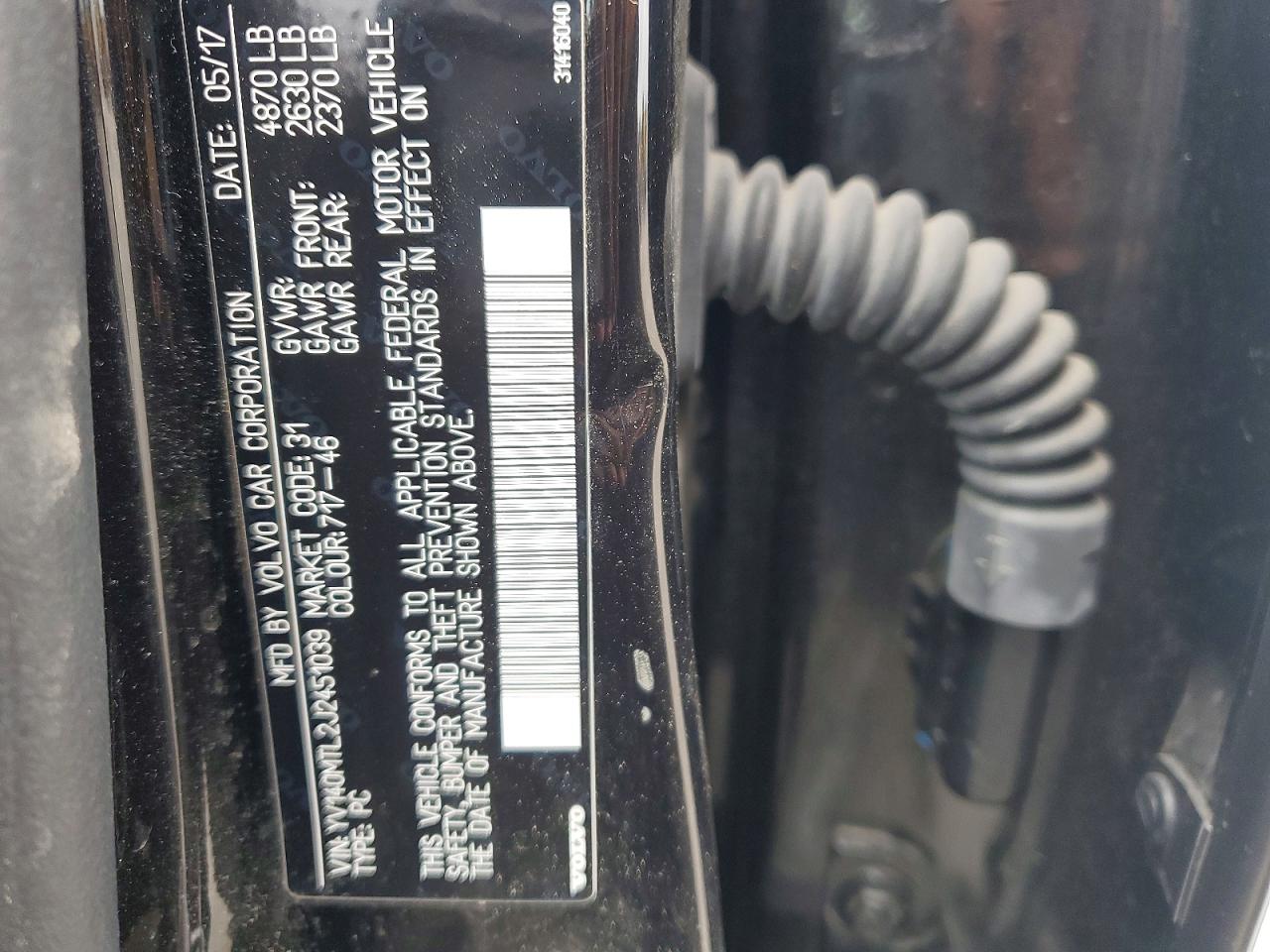 2018 Volvo S60 VIN YV140MTL2J2451039 photo 12