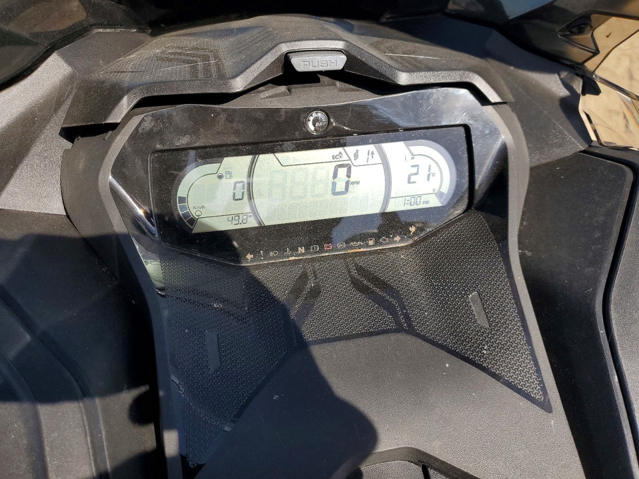 2025 SKI-DOO Expedition VIN 2BPSAFSA1SV000023 photo 8