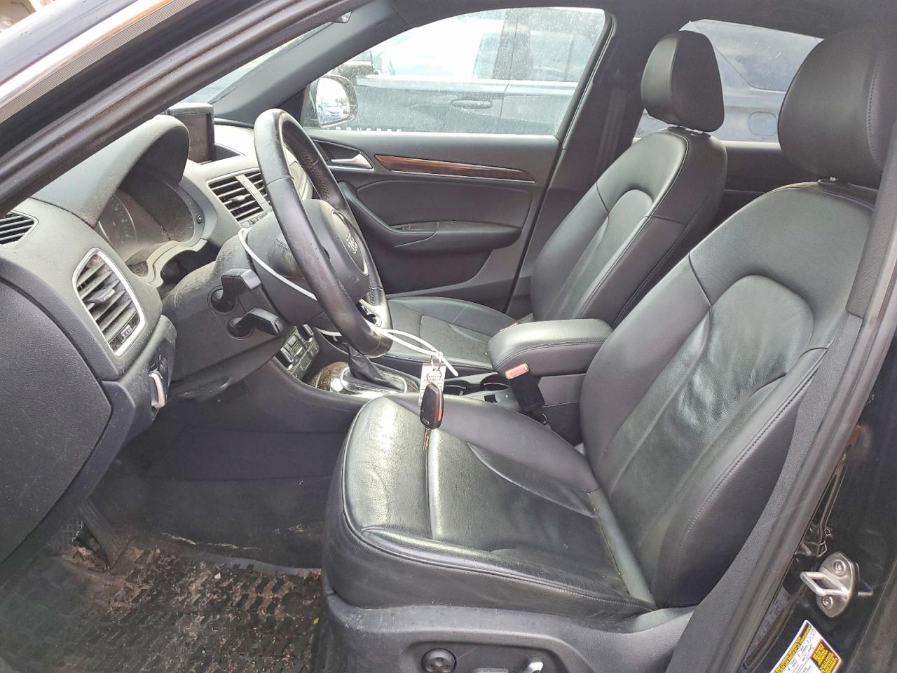 2016 Audi Q3 VIN WA1EFCFS6GR013012 photo 7
