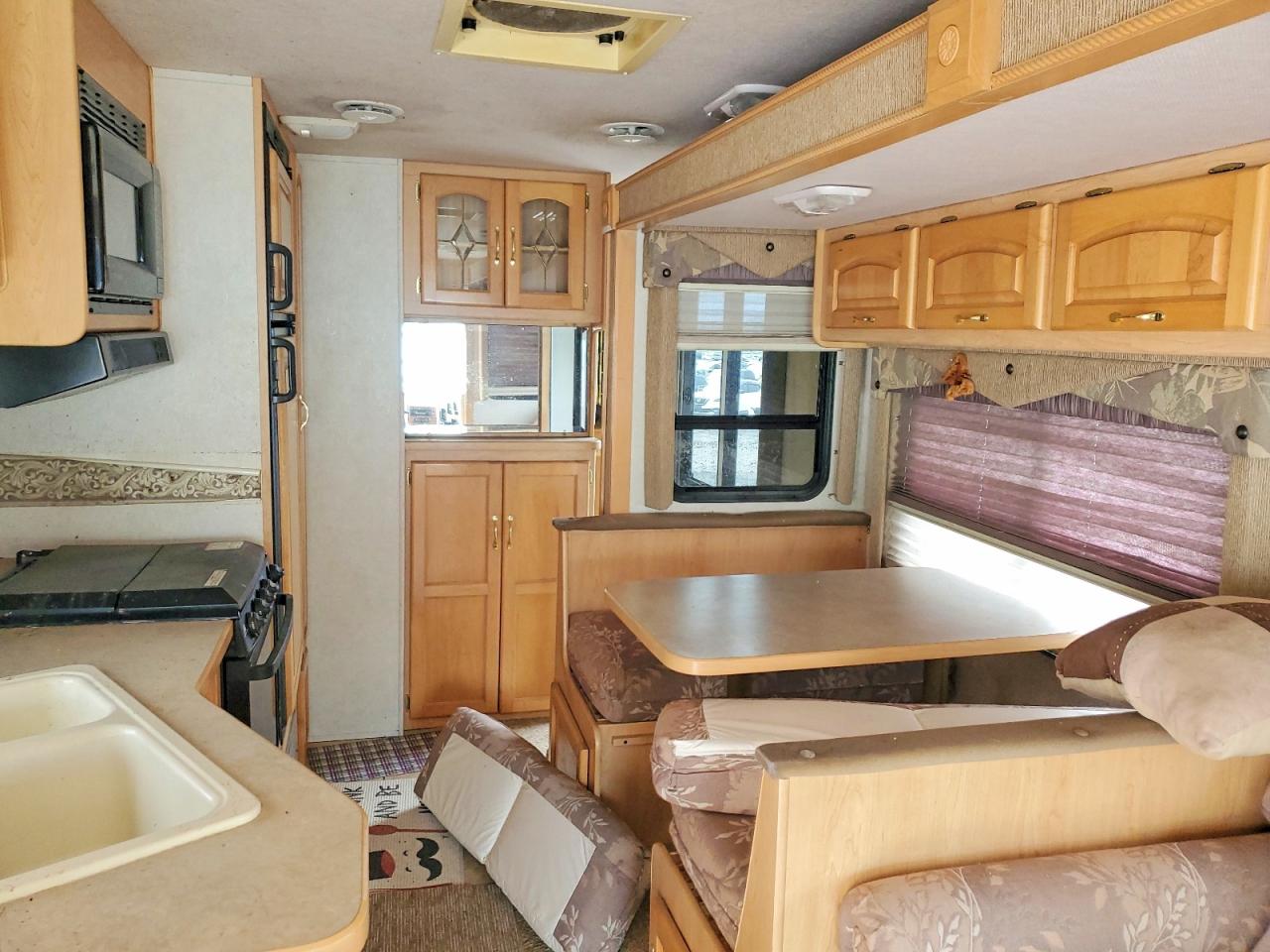 2003 WORKHORSE All other VIN 5B4MP67G733371782 photo 6