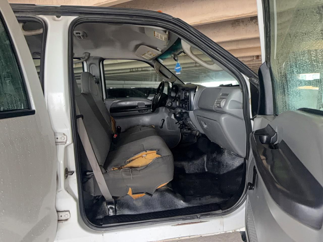 2007 Ford F450 VIN 1FDXW46P57EA14140 photo 5
