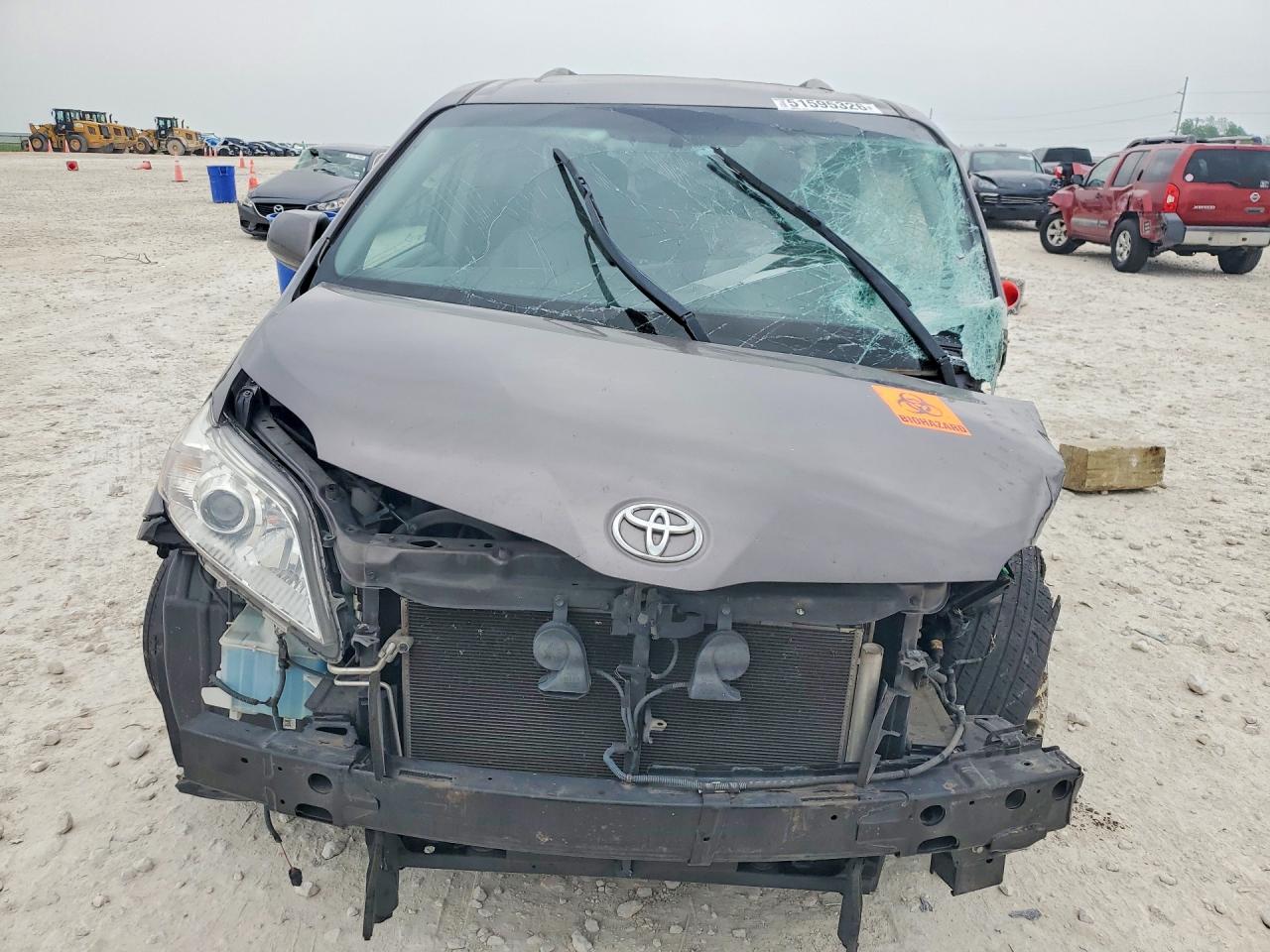 2017 Sienna VIN 5TDYZ3DC2HS798721 photo 5