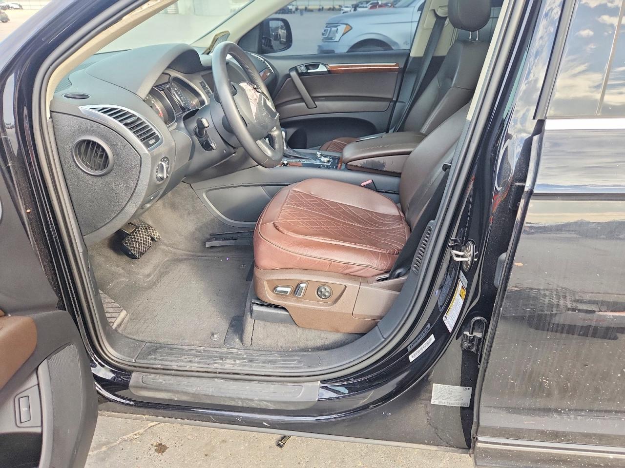 2014 Audi Q7 VIN WA1CGAFE2ED020326 photo 7