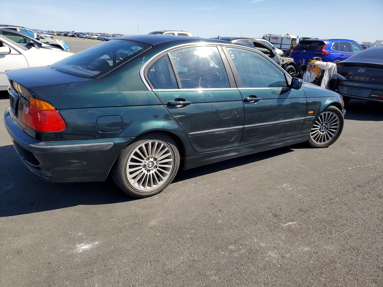 2001 BMW 3 series VIN WBAAV53461FJ71431 photo 3