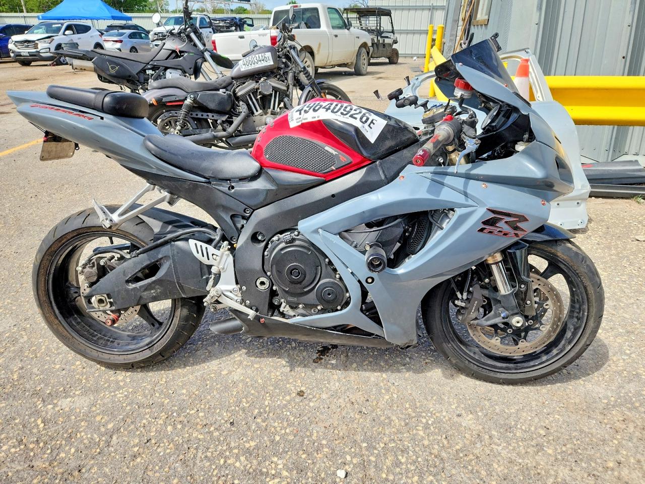 2007 Suzuki Gsxr600 VIN JS1GN7DA072112138 photo 1