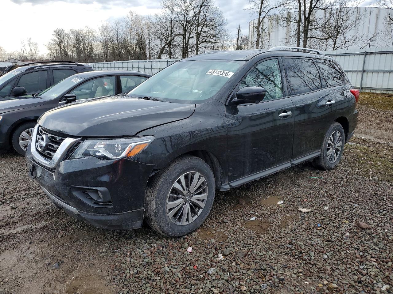 2019 Nissan Pathfinder VIN 5N1DR2MM3KC645724 photo 1