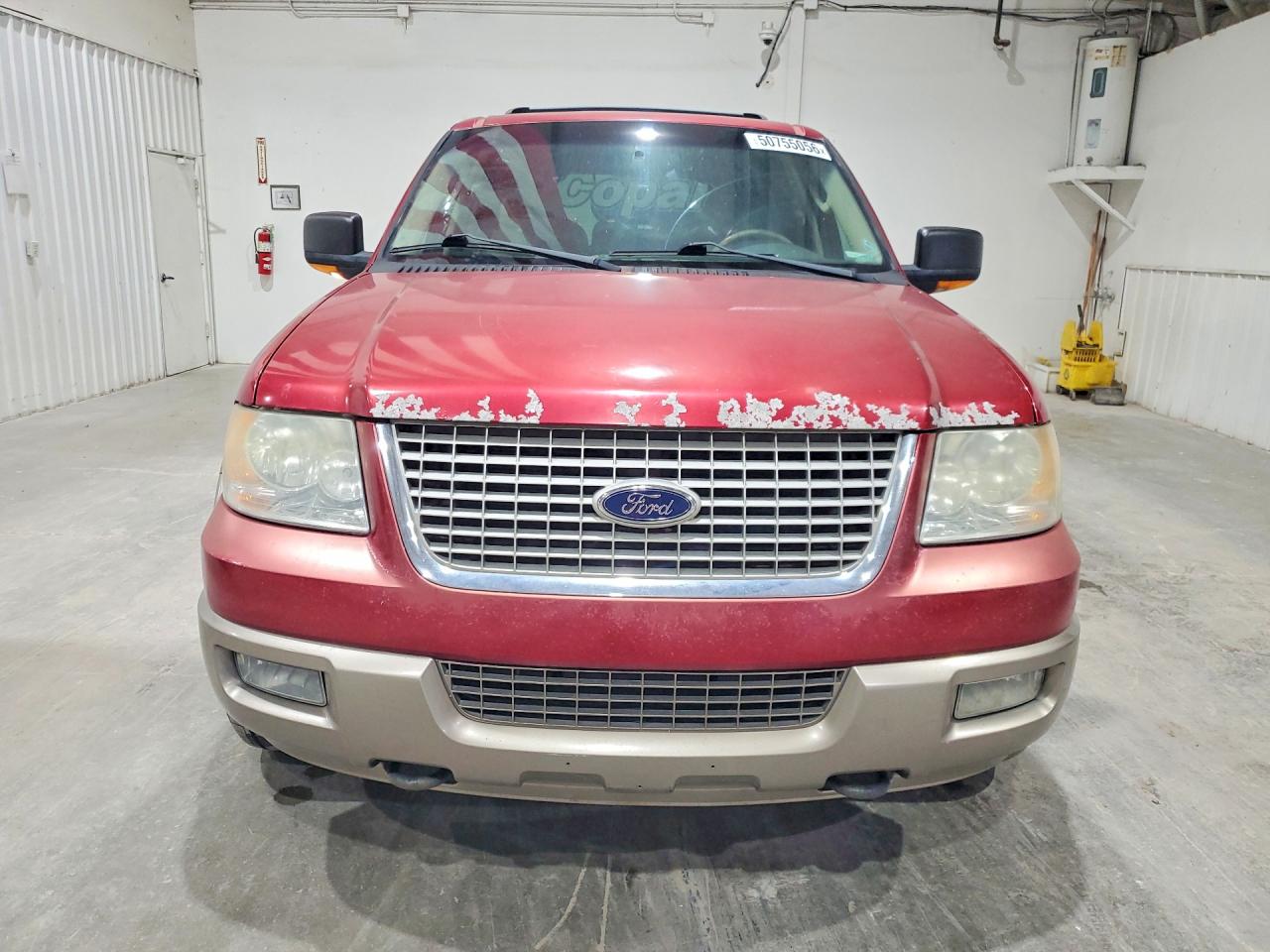 2004 Ford Expedition VIN 1FMFU18L24LB35189 photo 5
