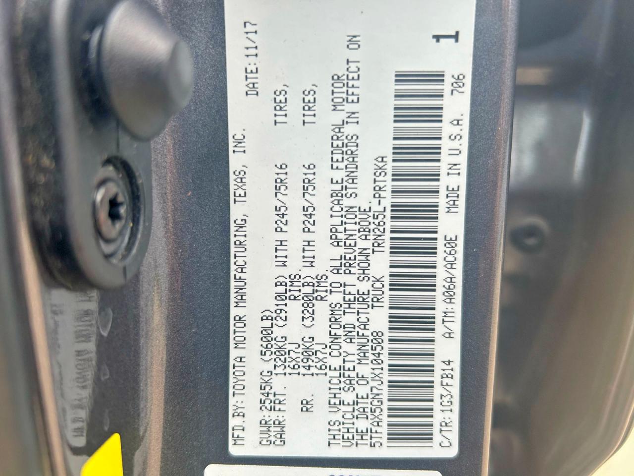 2018 Toyota Tacoma sr VIN 5TFAX5GN7JX104508 photo 10