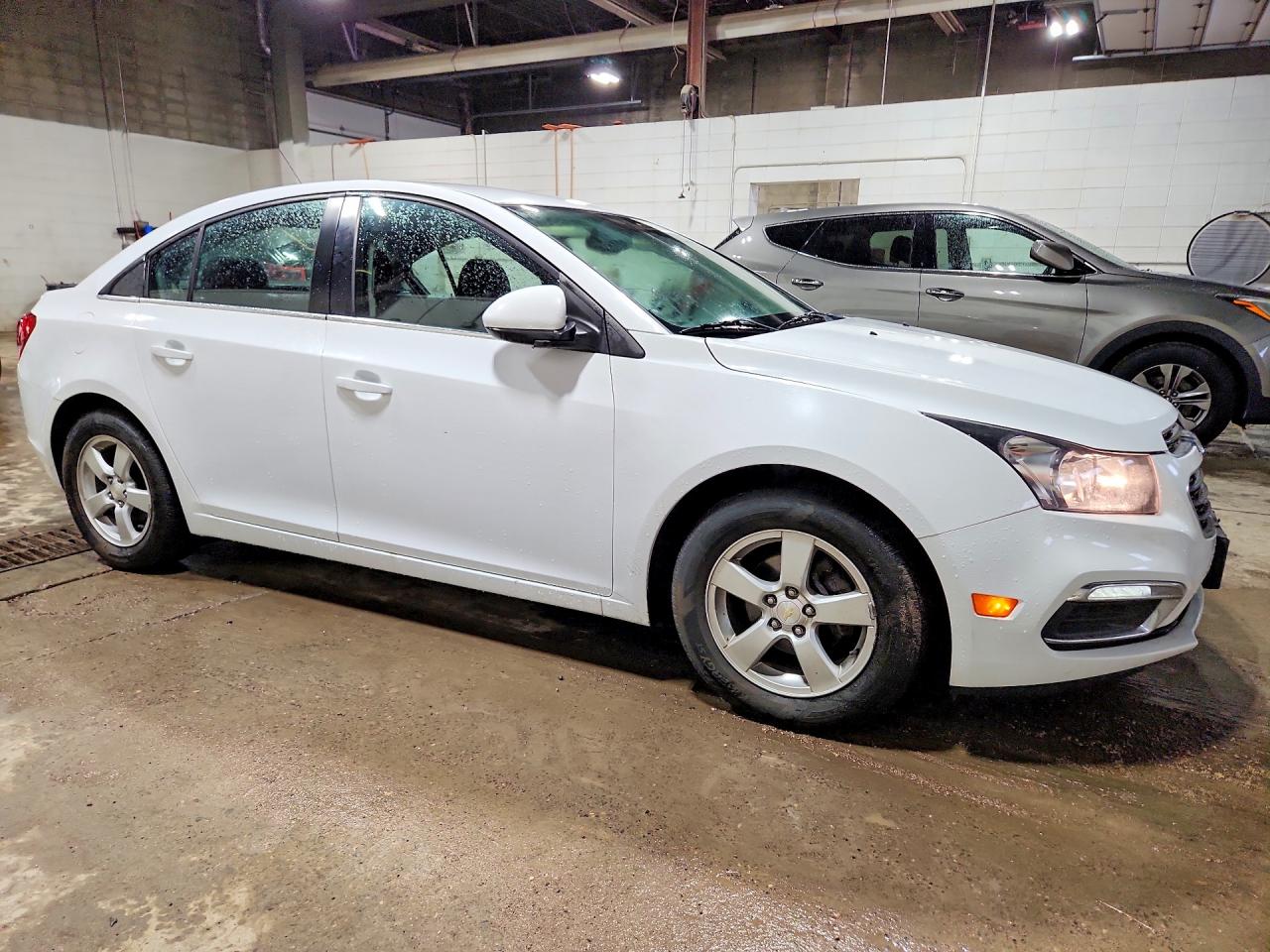 2016 CHEV Cruze VIN 1G1PE5SB7G7220905 photo 4