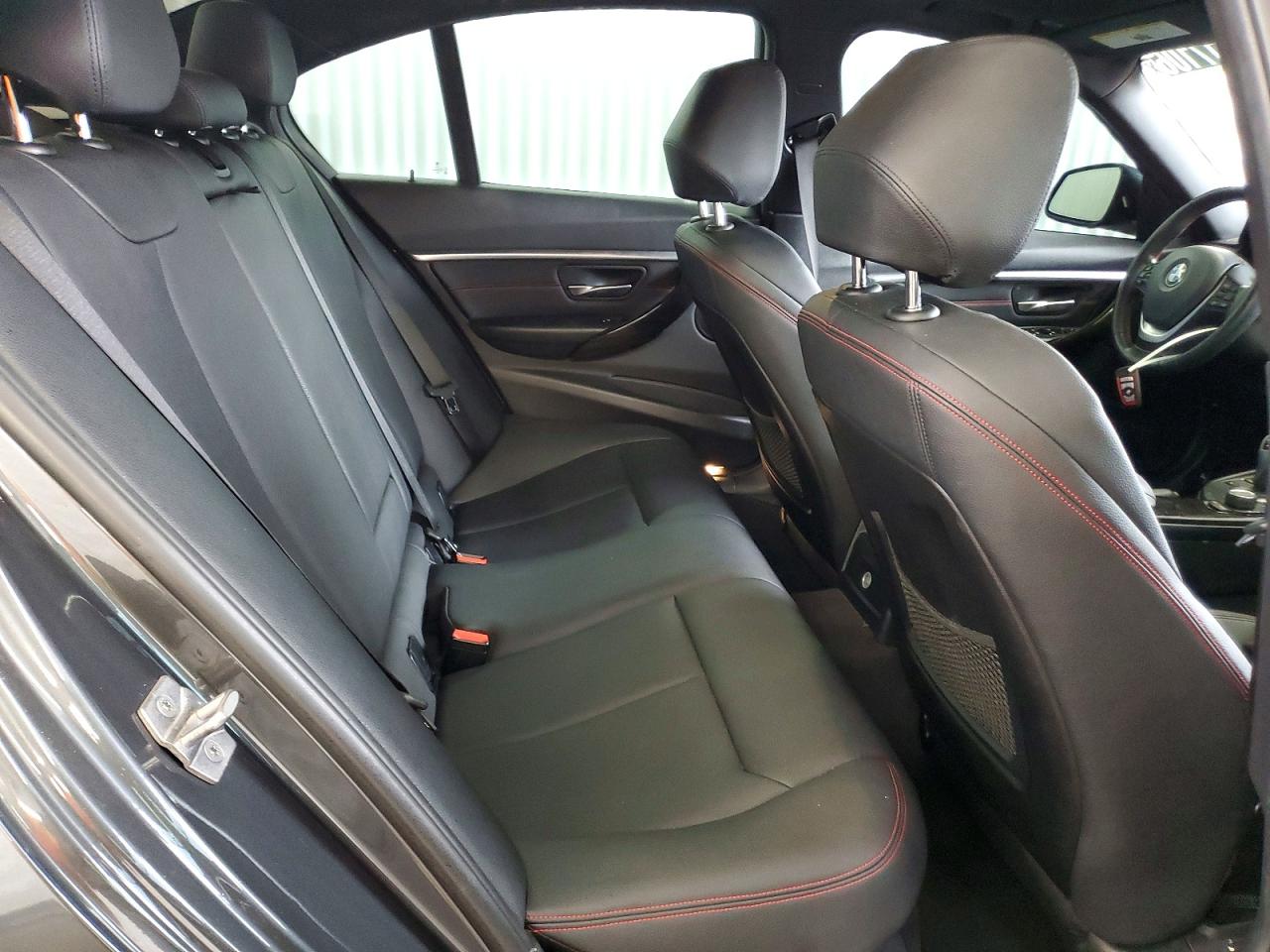 2017 BMW 3 series VIN WBA8B9G38HNU51934 photo 10