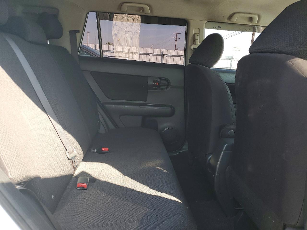 2010 Scion Xb VIN JTLZE4FE1A1099933 photo 10