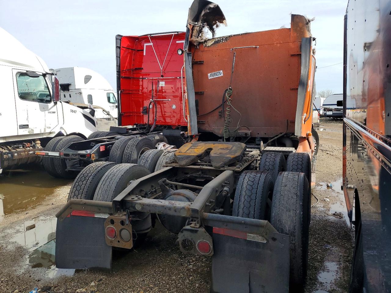2009 FREIGHTLINER All other VIN 1FUJBBCKX9LAG3245 photo 4