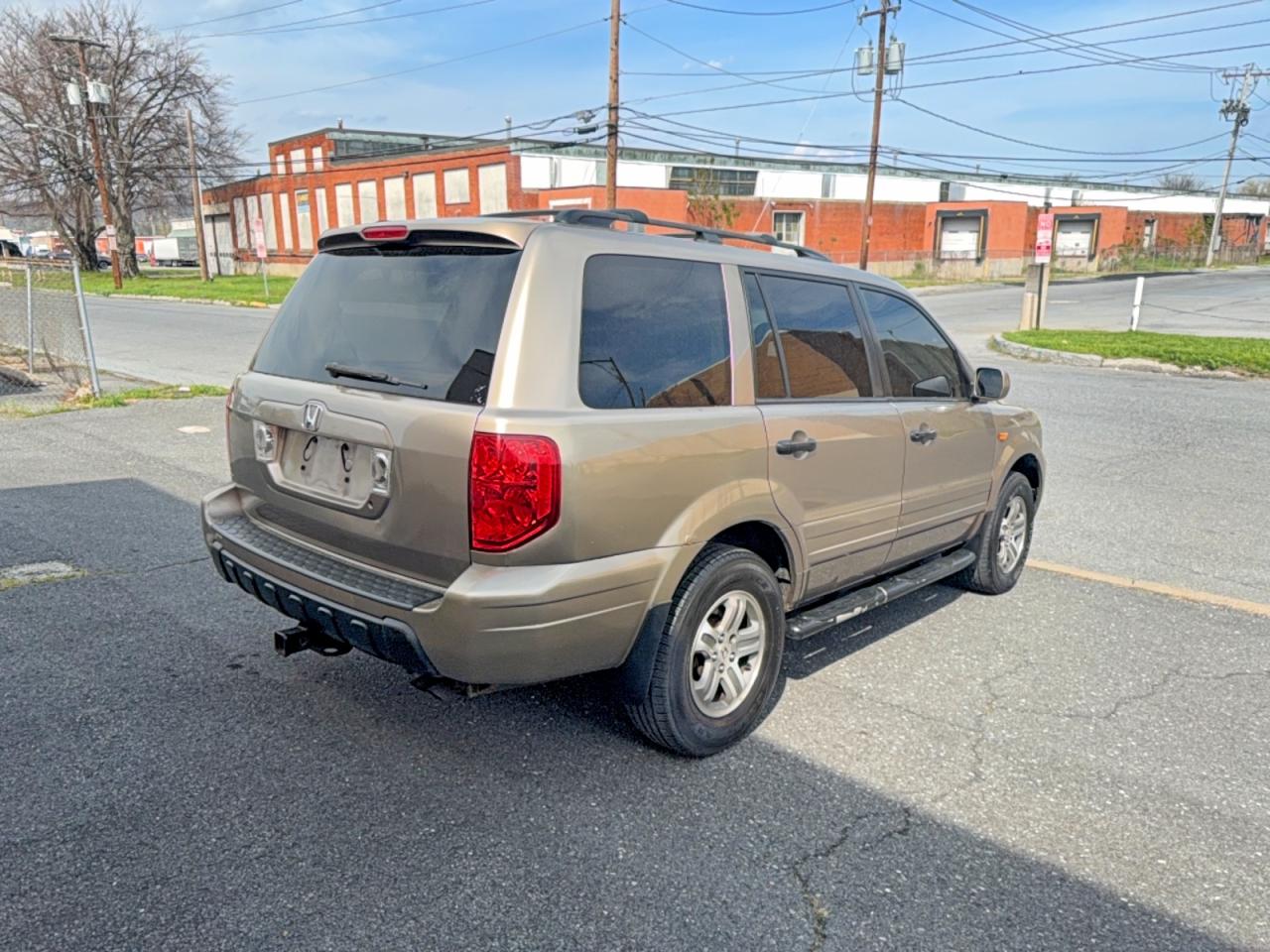 2003 HONDA Pilot VIN 2HKYF18553H600995 photo 4