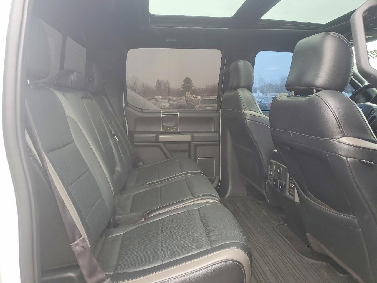 2018 Ford F150 VIN 1FTFW1RG9JFB23051 photo 10