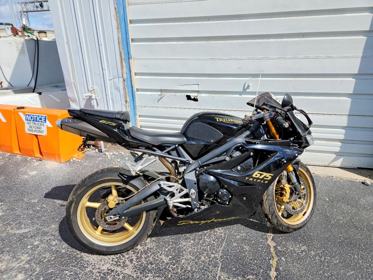 2008 TRIUMPH Daytona VIN SMTD00NS18J347310 photo 1