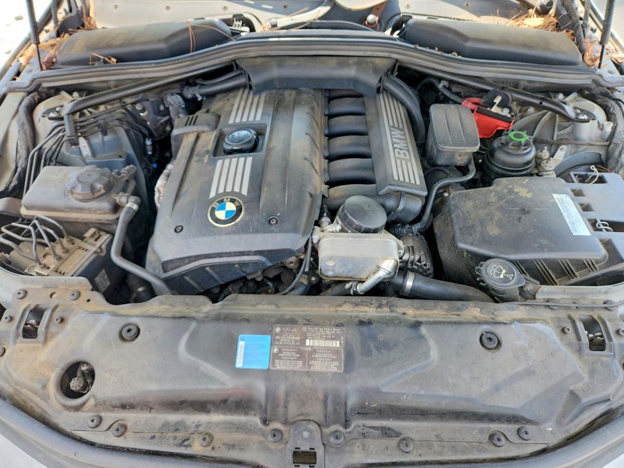 2010 BMW 5 series VIN WBANU5C51AC363709 photo 11