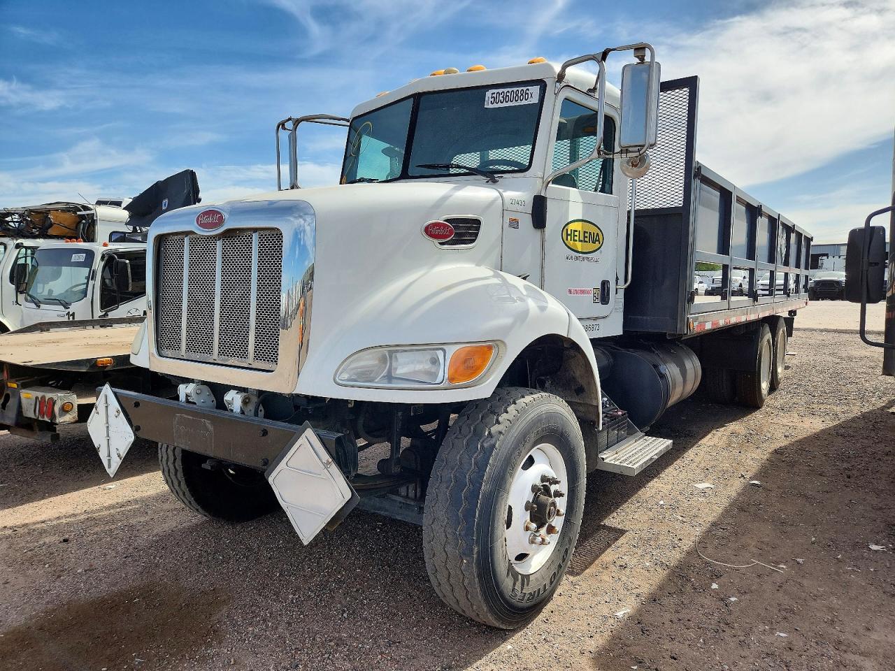 2013 PETERBILT All models VIN 2NP3LN0X4DM190224 photo 2