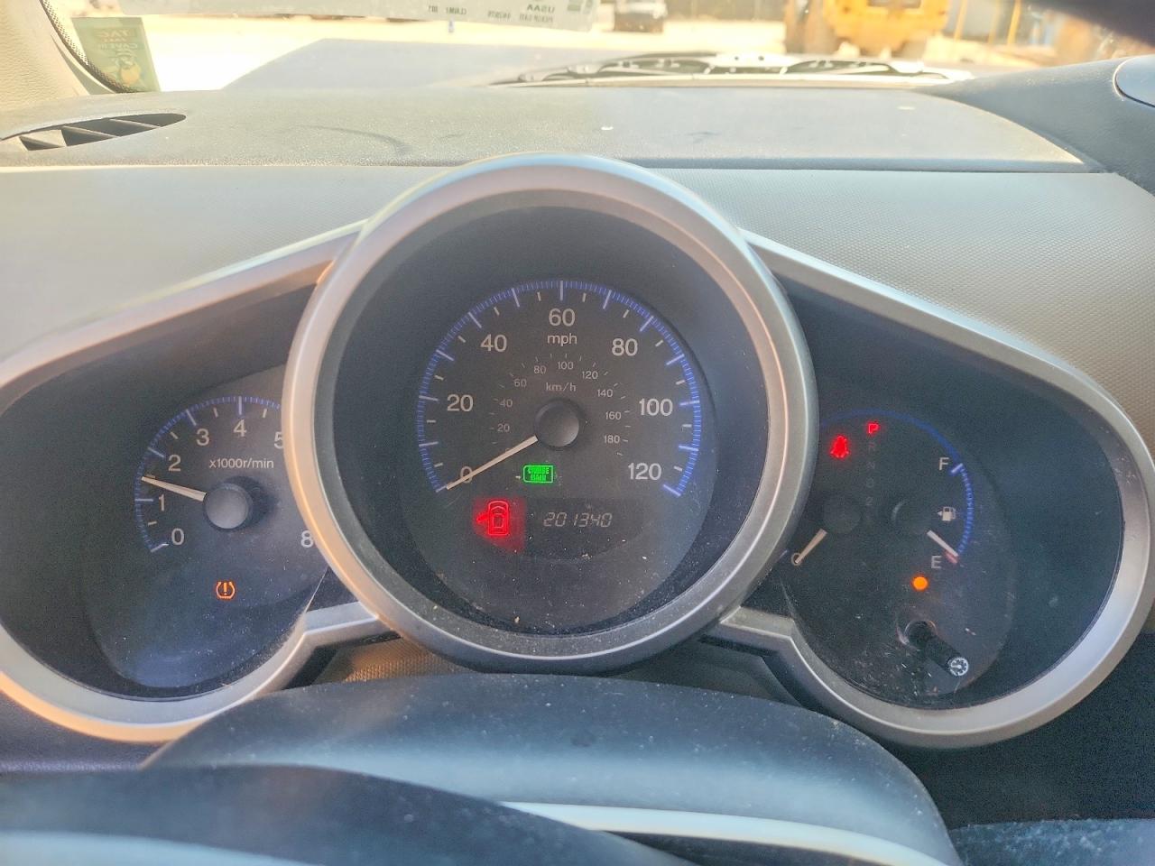 2011 Honda Element VIN 5J6YH1H34BL000644 photo 9