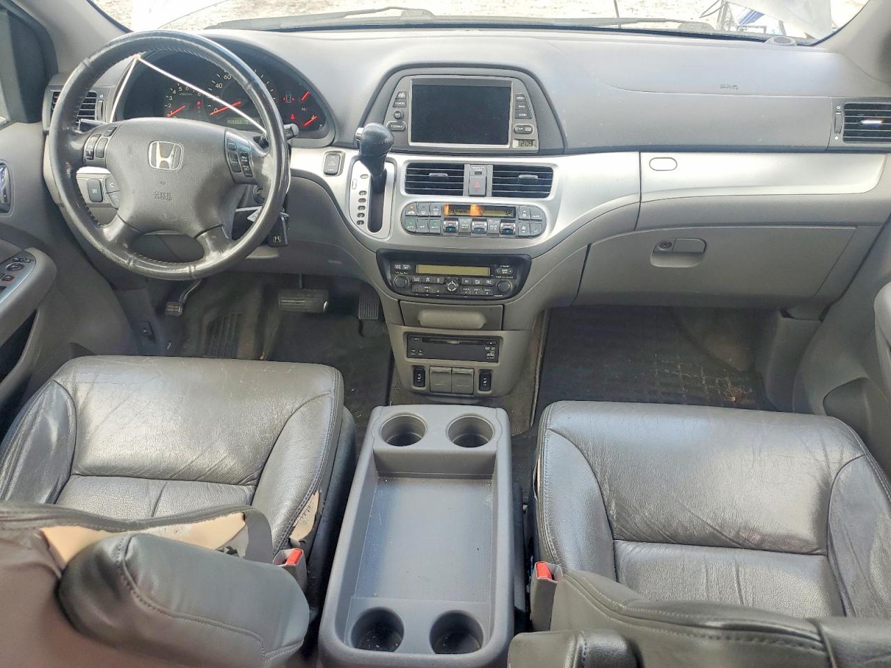 2010 Honda All models VIN 5FNRL3H79AB025841 photo 8