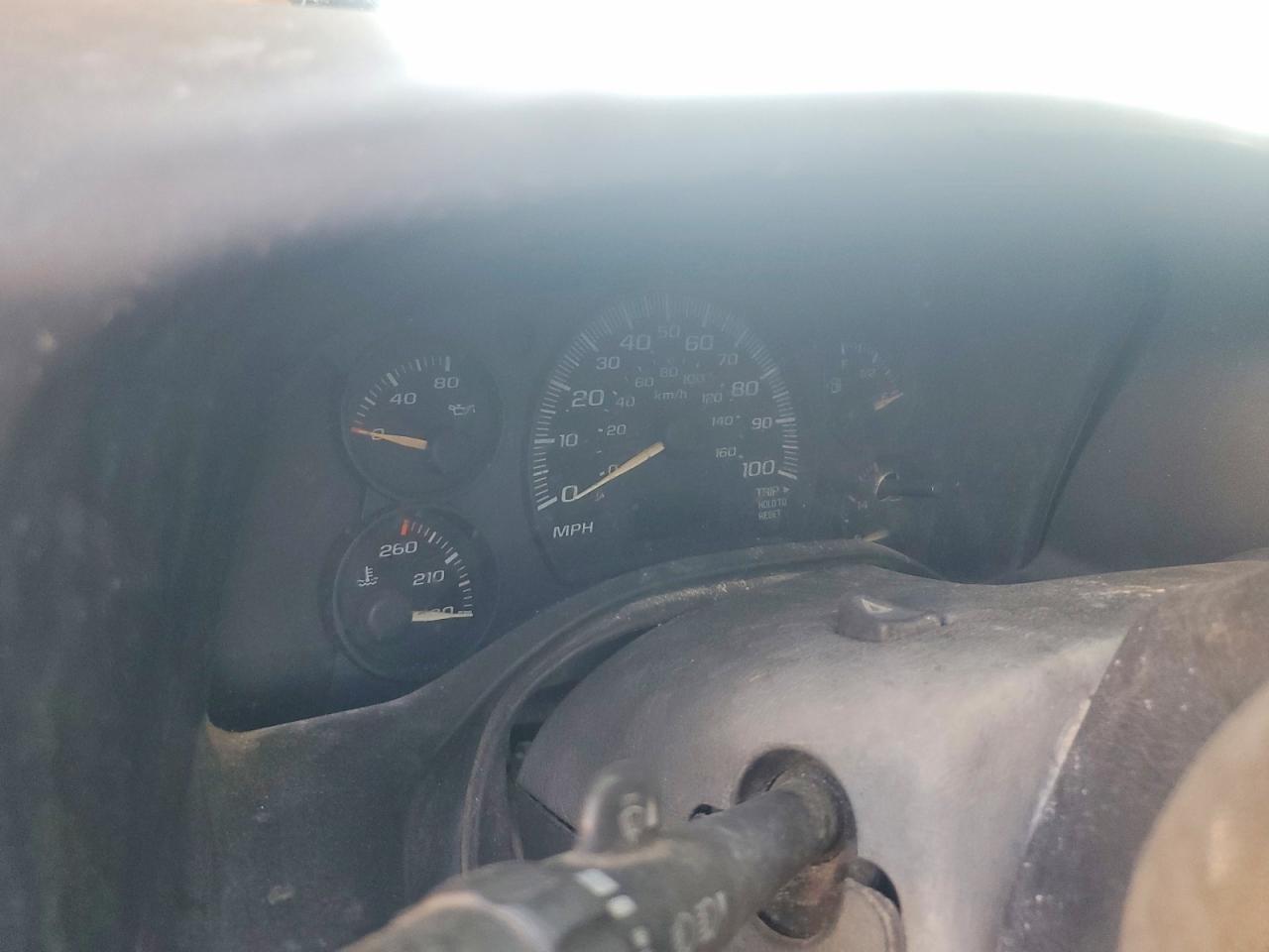 2005 Chevrolet Express VIN 1GCFG15X951140549 photo 9