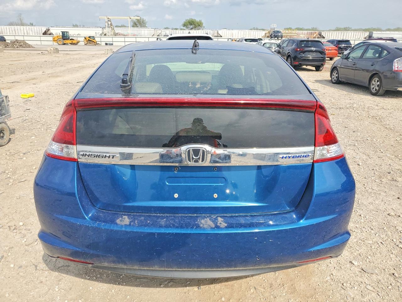 2013 Honda Insight VIN JHMZE2H72DS002654 photo 6