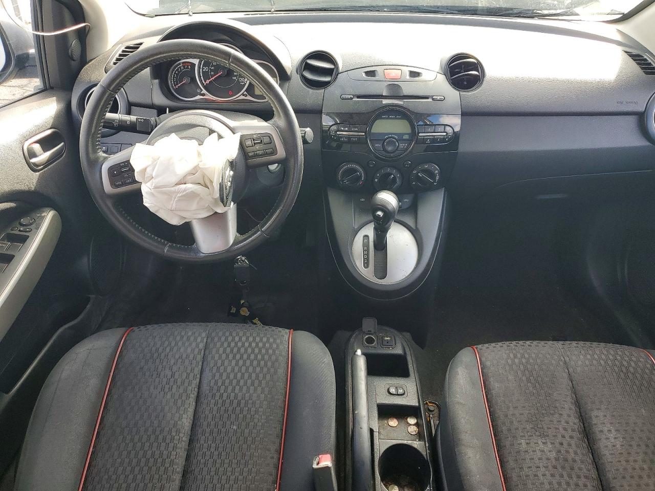 2013 Mazda 2 VIN JM1DE1LY7D0161395 photo 8