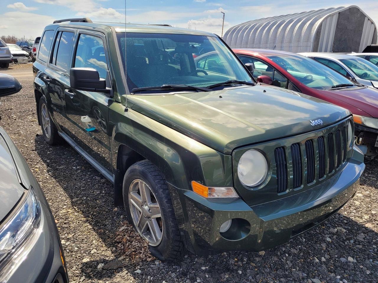 2007 JEEP Patriot VIN 1J8FF28W97D392209 photo 1