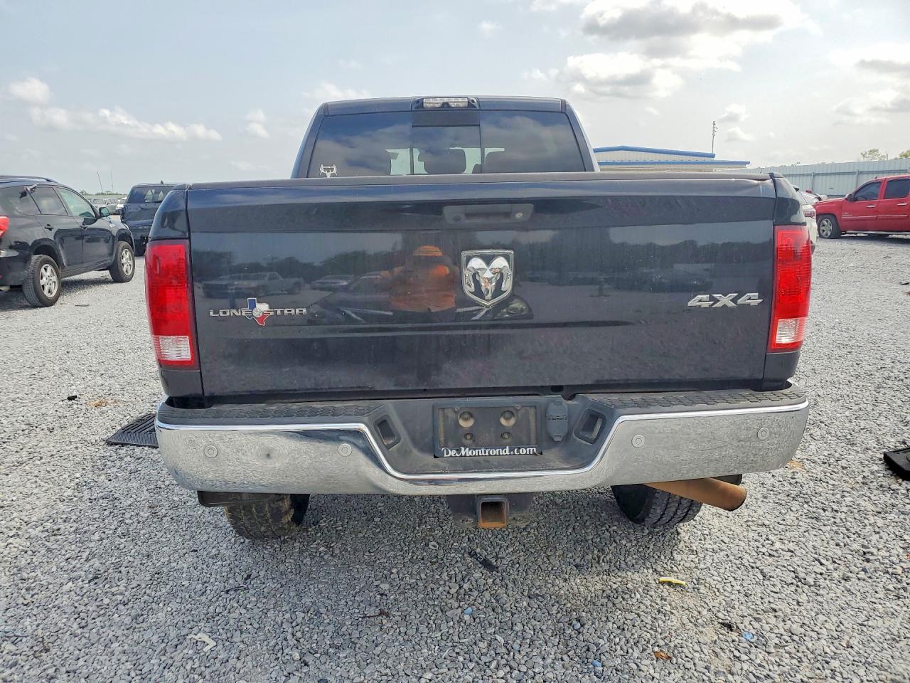 2018 Ram 2500 VIN 3C6UR5MJ1JG121213 photo 6