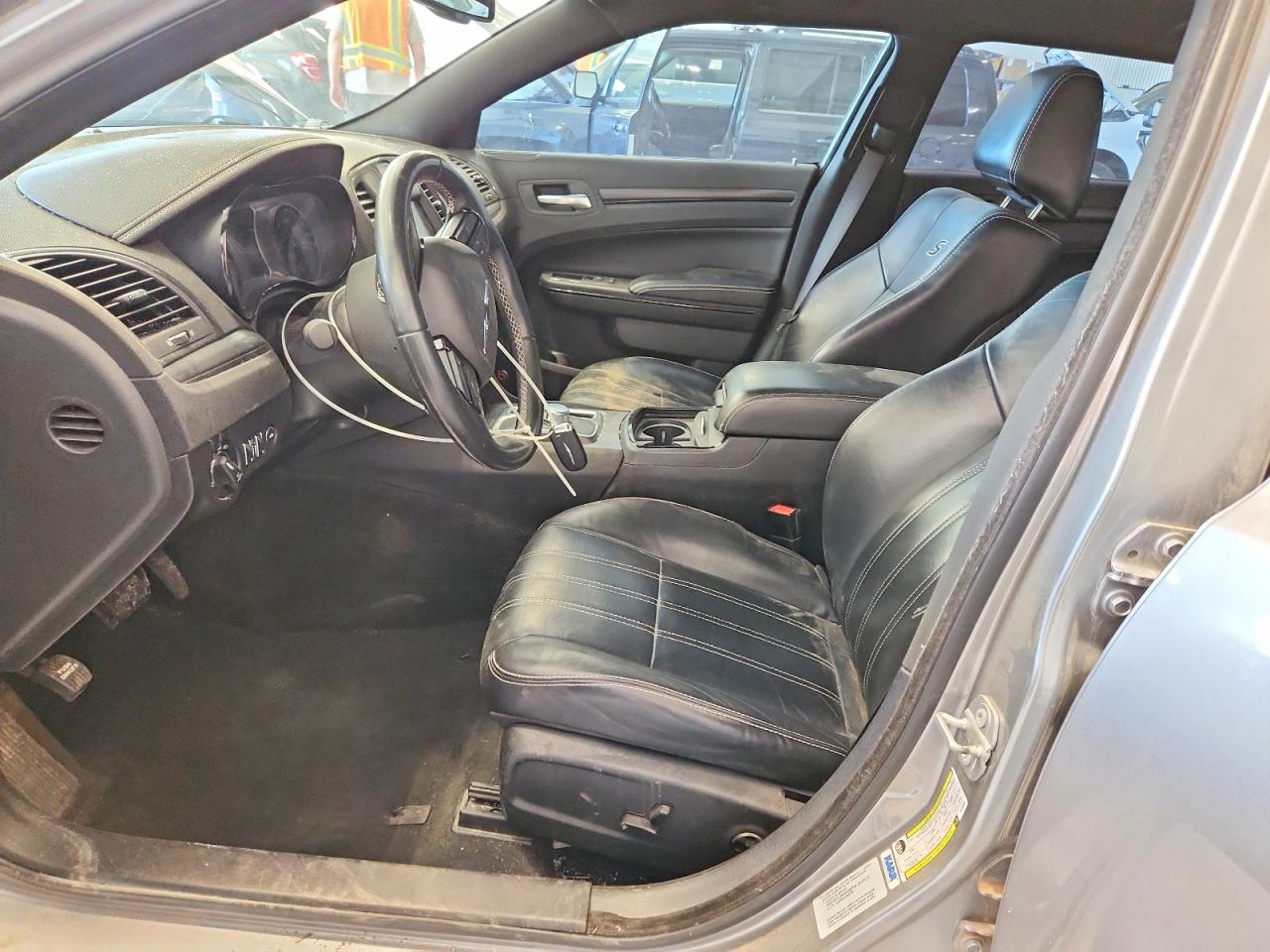 2016 Chrysler 300 VIN 2C3CCAGG6GH183007 photo 7