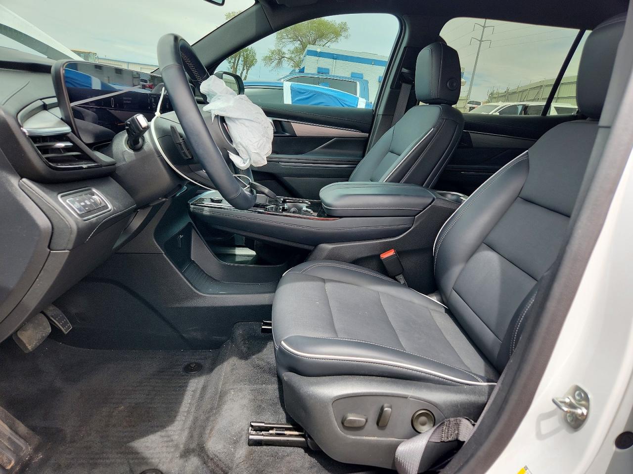 2025 Buick Enclave VIN 5GAERARS0SJ101270 photo 7