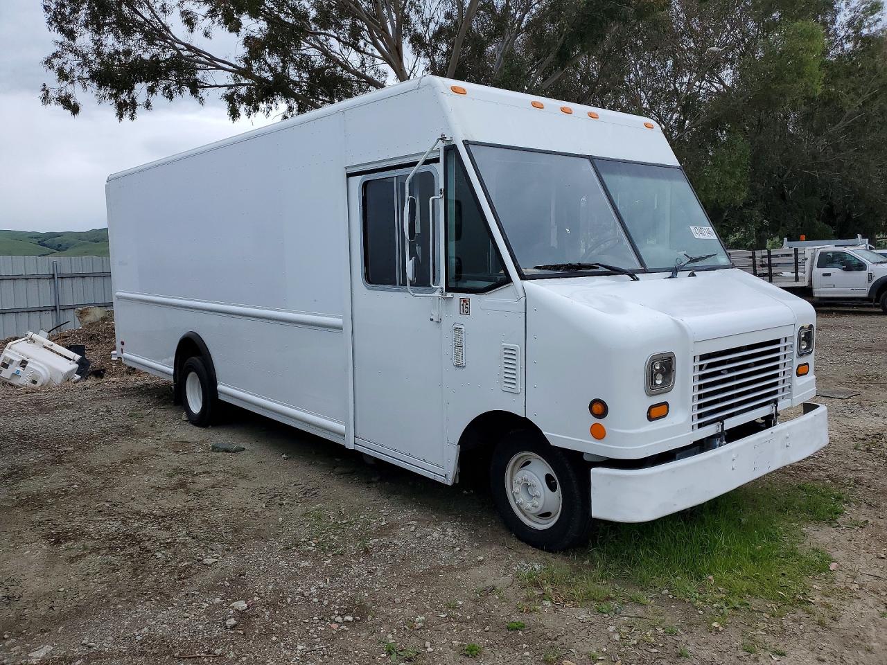 2010 Ford Econoline VIN 1FC4E4KLXADB01011 photo 4