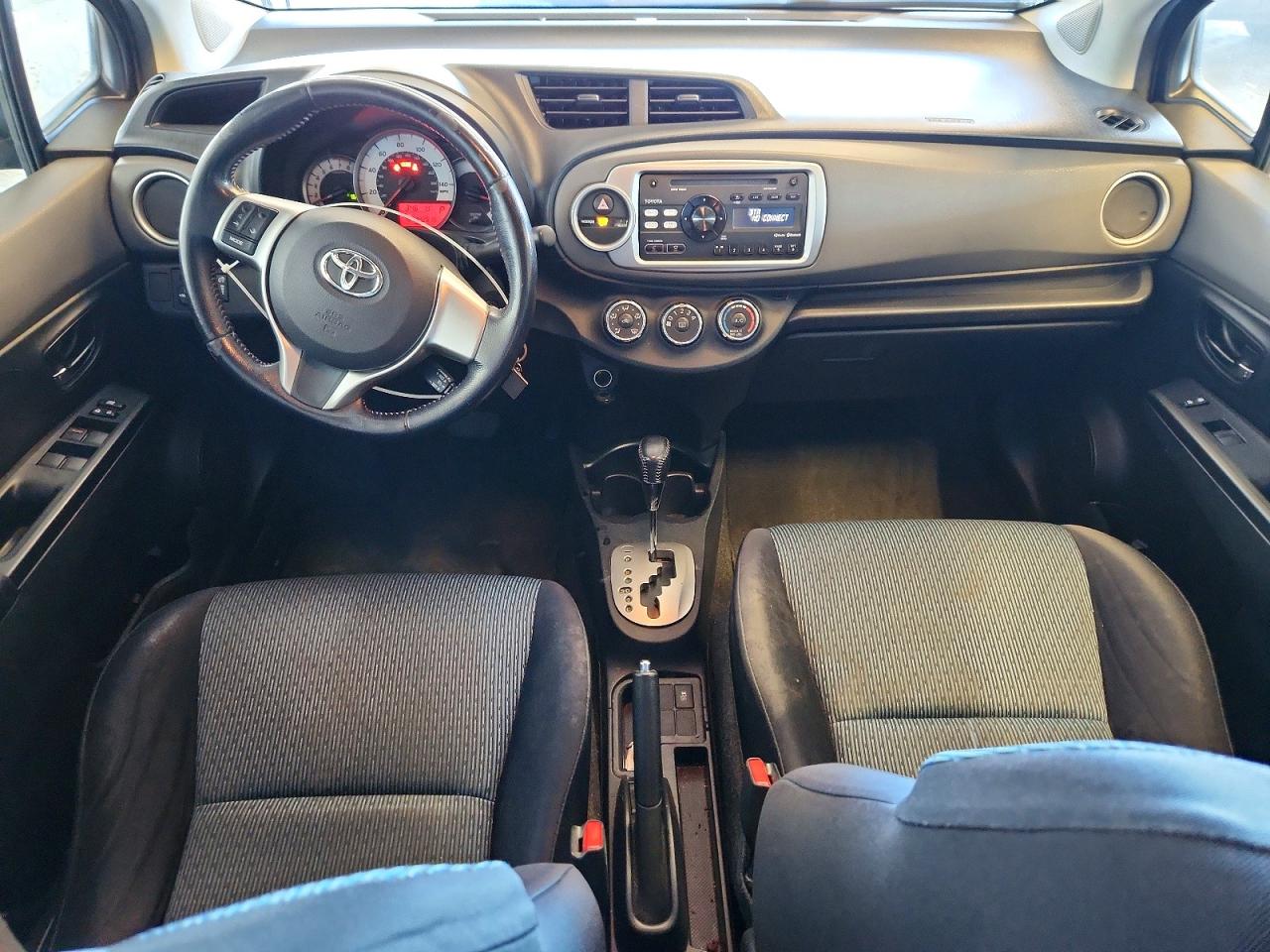 2012 Toyota Yaris VIN JTDKTUD36CD515643 photo 8